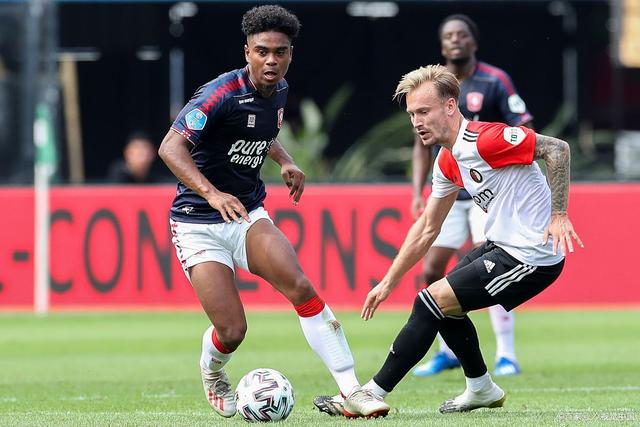 队凭借出色 队凭借出色