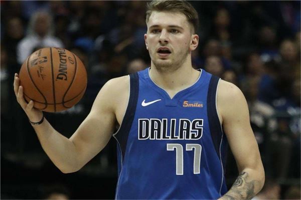 线和坚决的 线和坚决的