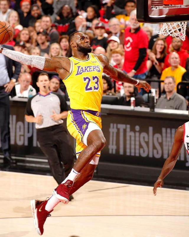 更多是湖人 更多是湖人